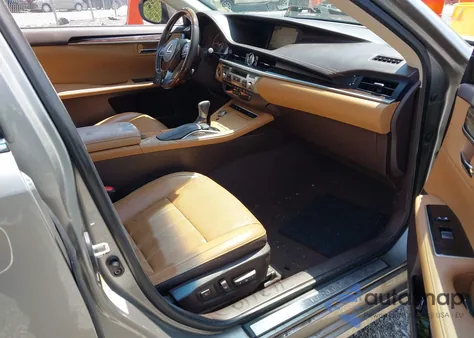 2016 Lexus Es 350 z USA, uszkodzony, nr VIN 58ABK1GG3GU003817